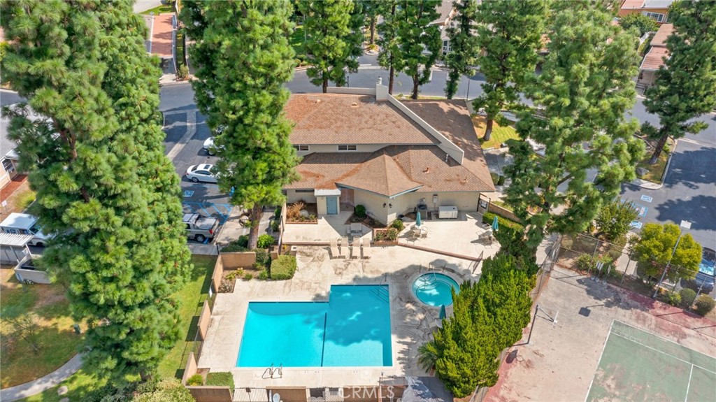 1601 S Garey Avenue 93