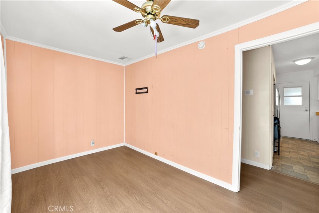 1601 S Garey Avenue 93