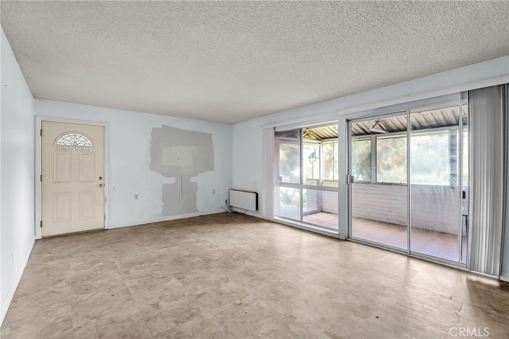 2277 W Via Mariposa W B