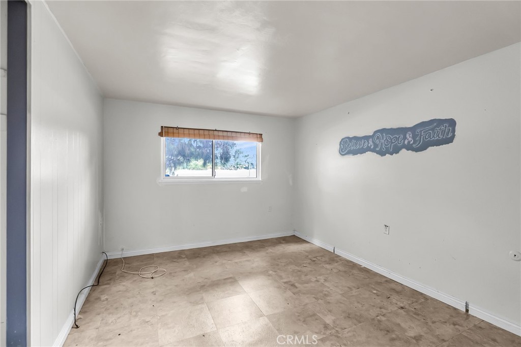 2277 W Via Mariposa W B