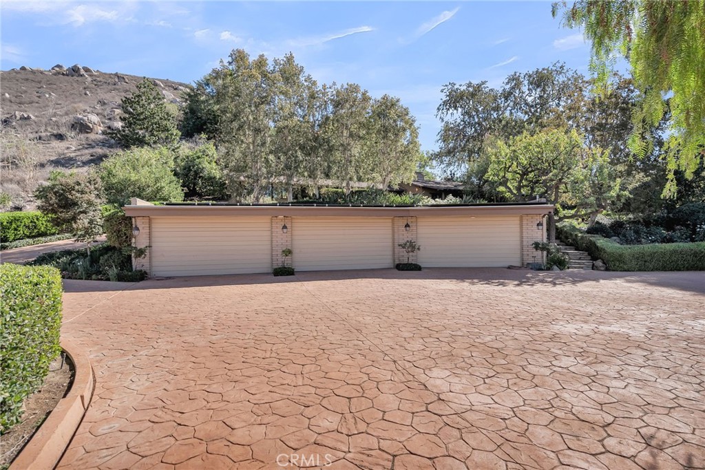 6146 Hawarden Drive
