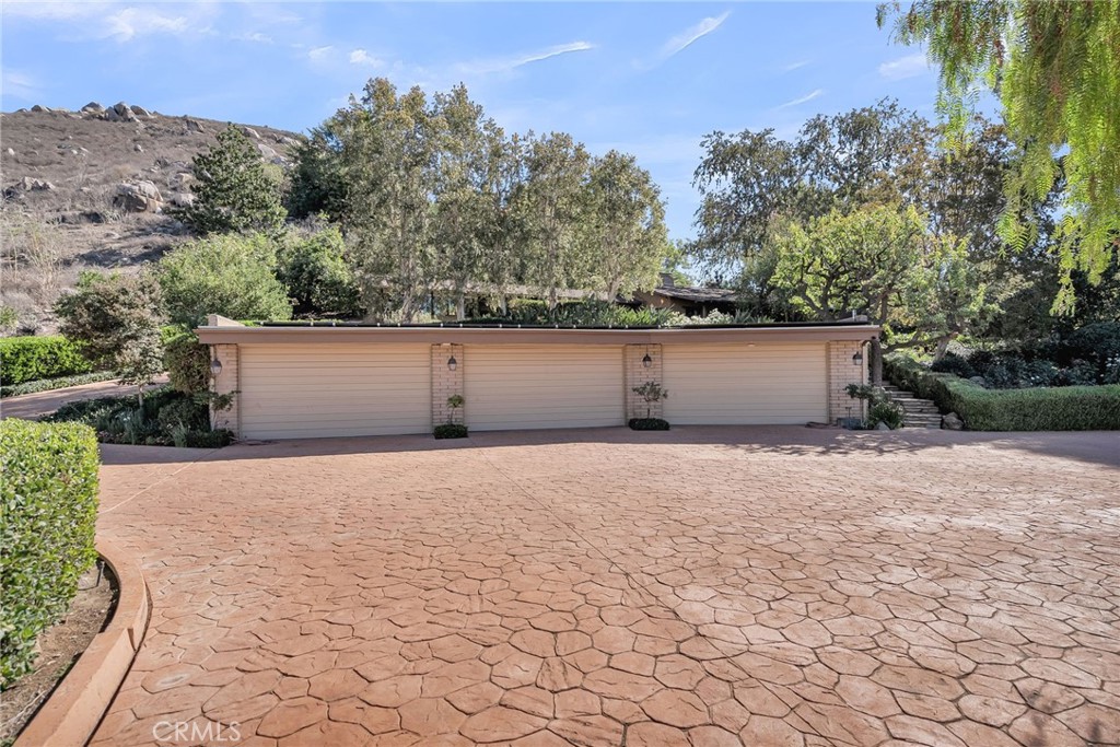 6146 Hawarden Drive
