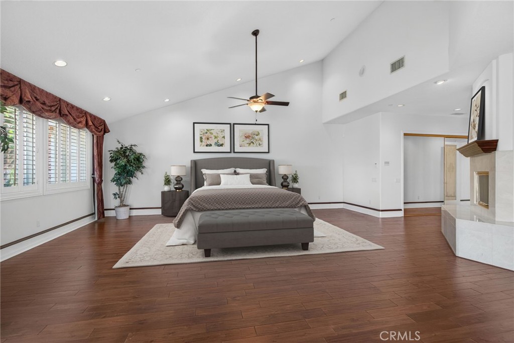 6872 Chartwell