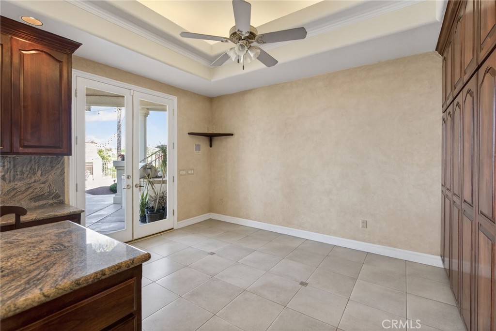 6872 Chartwell
