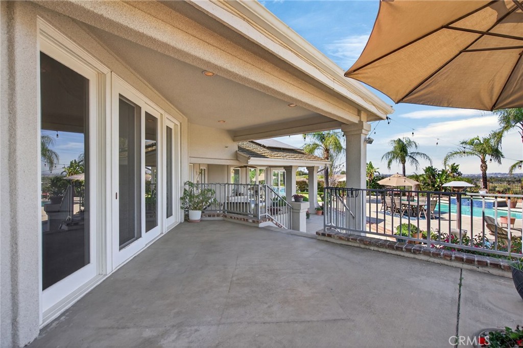 6872 Chartwell