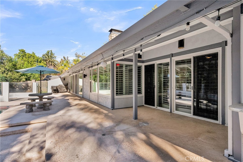 2110 Hathaway
