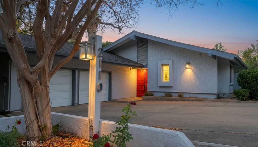 2110 Hathaway
