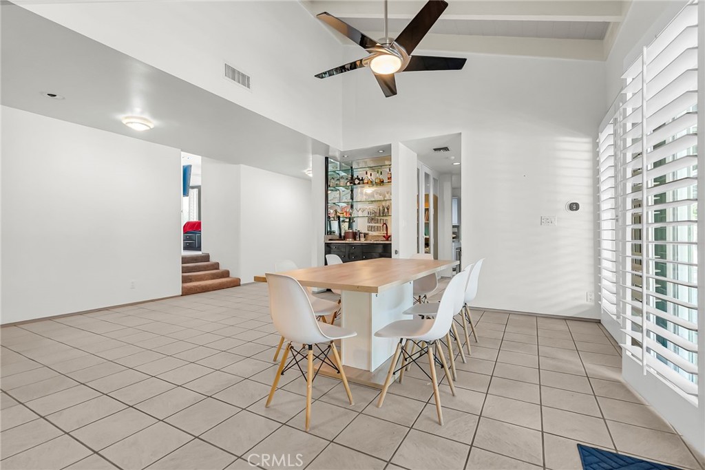 2110 Hathaway