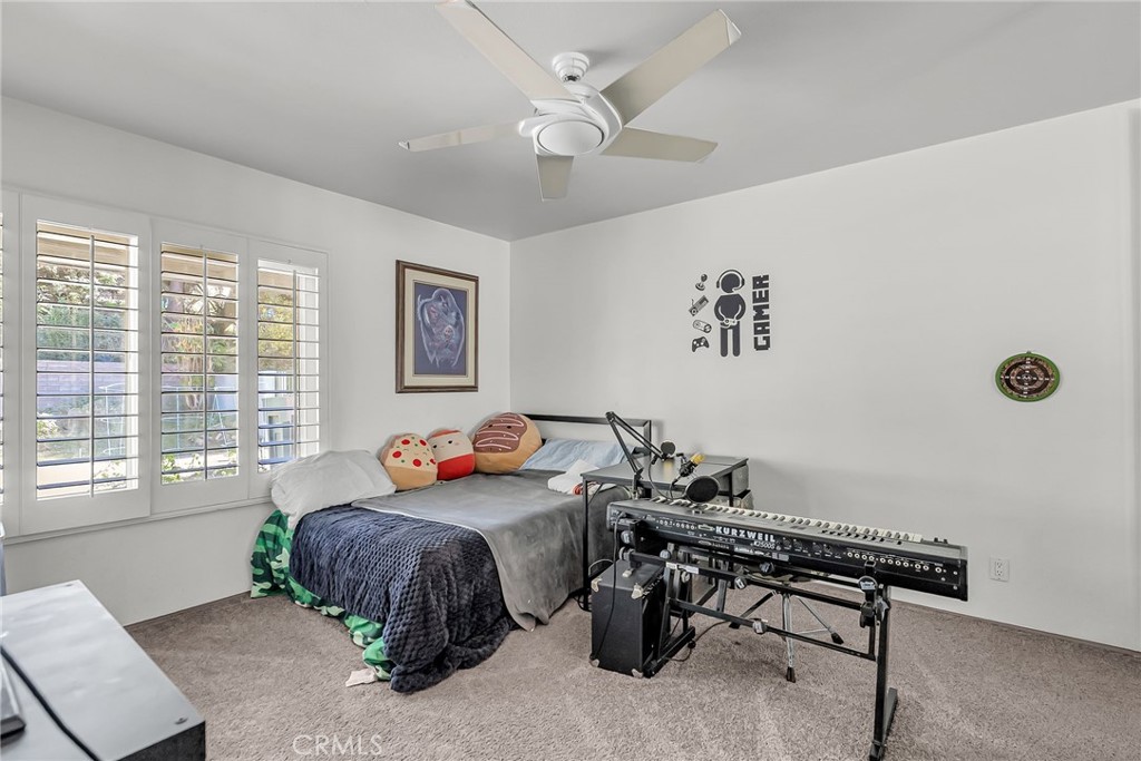 2110 Hathaway