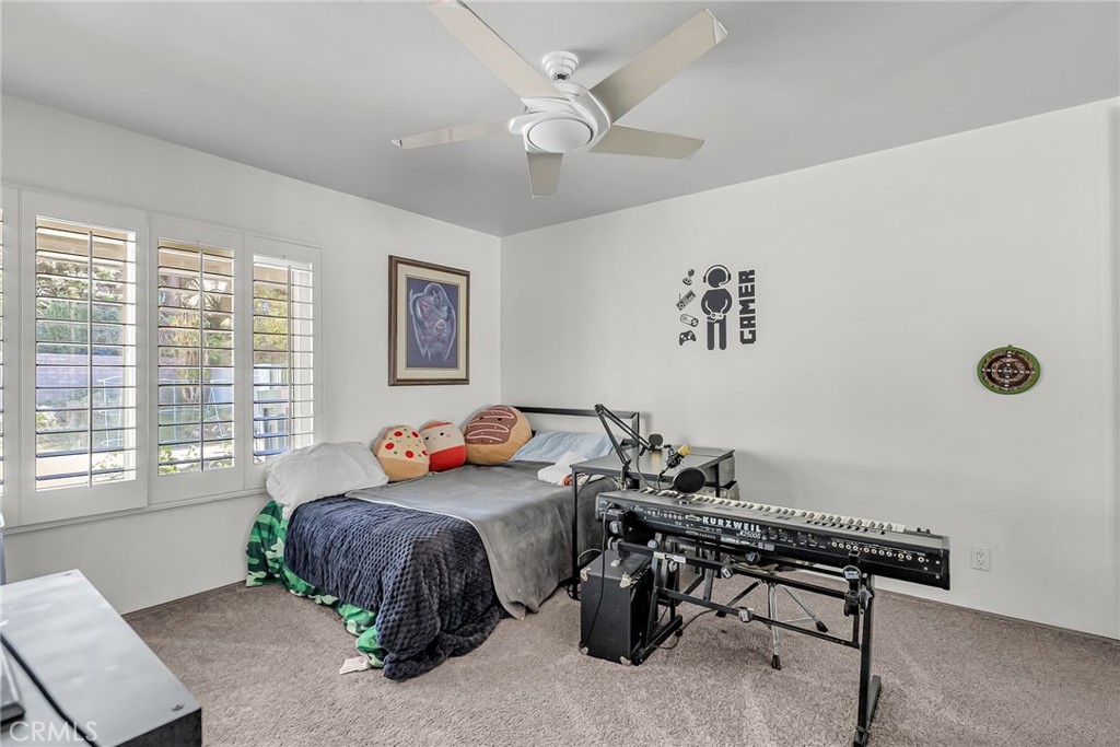2110 Hathaway