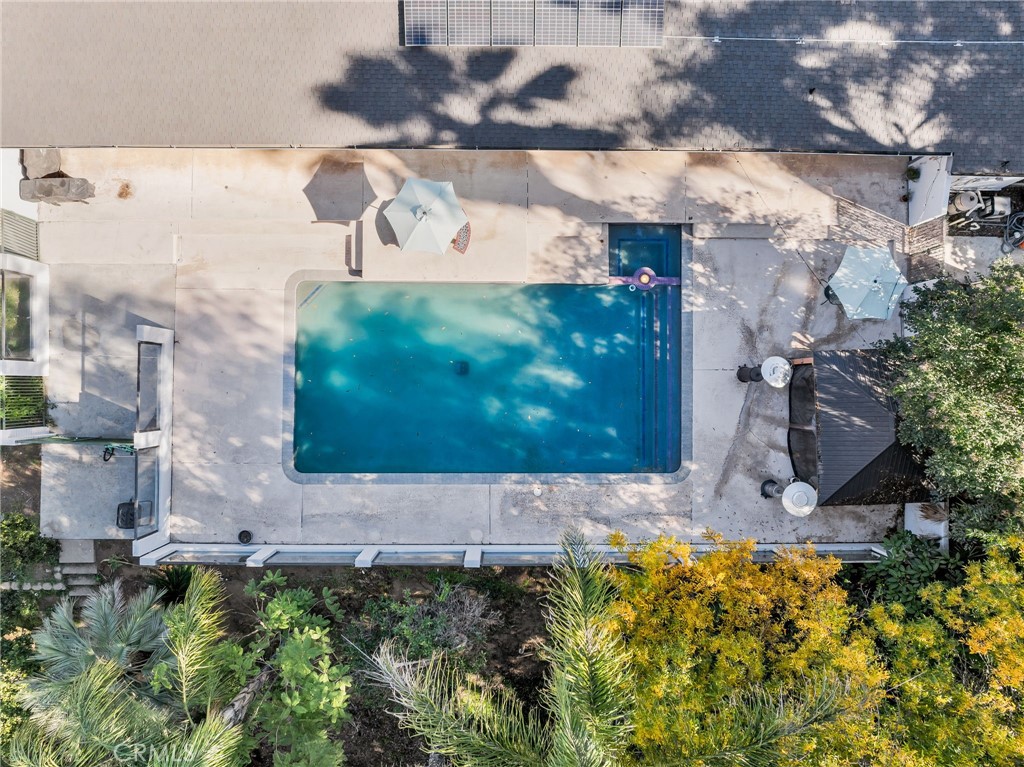2110 Hathaway