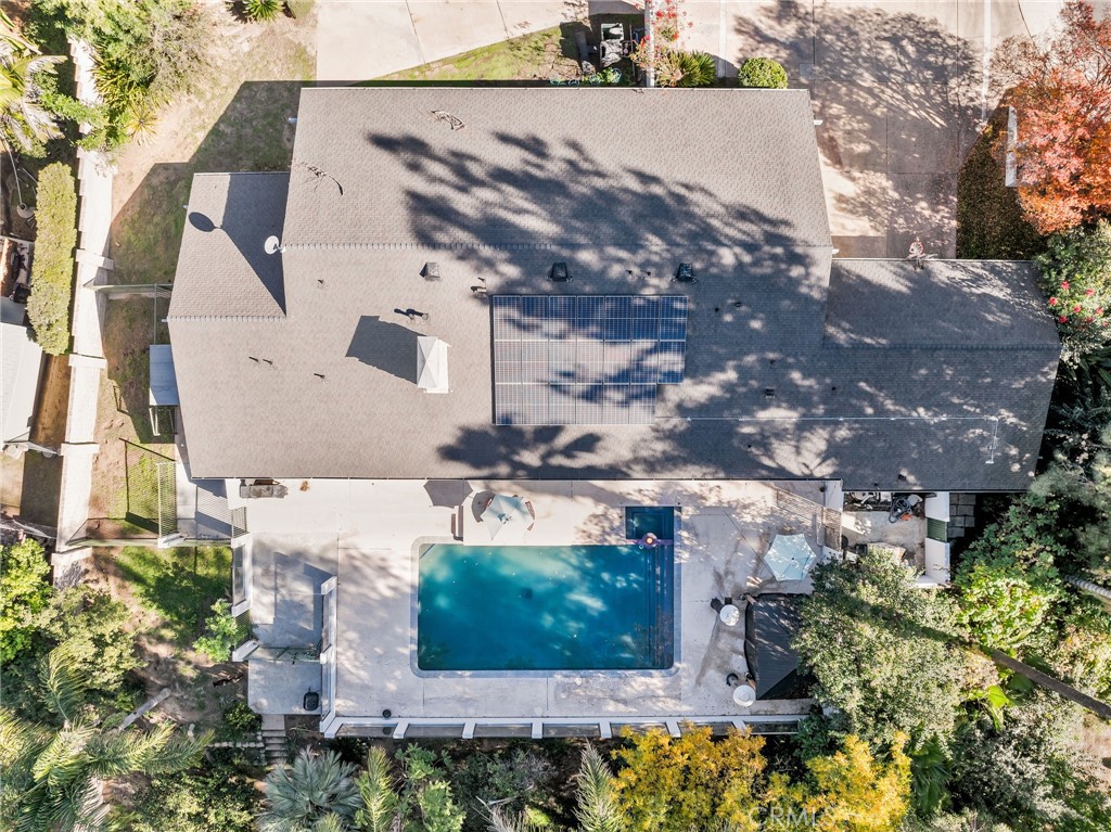 2110 Hathaway