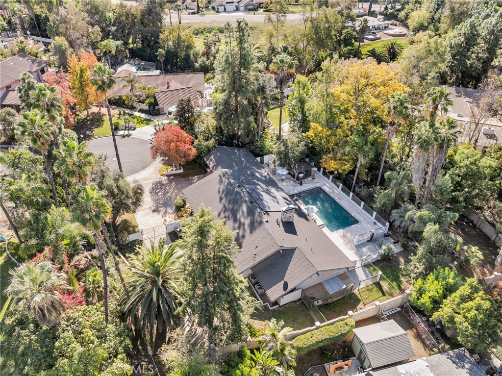 2110 Hathaway