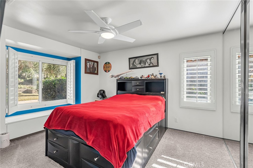 2110 Hathaway