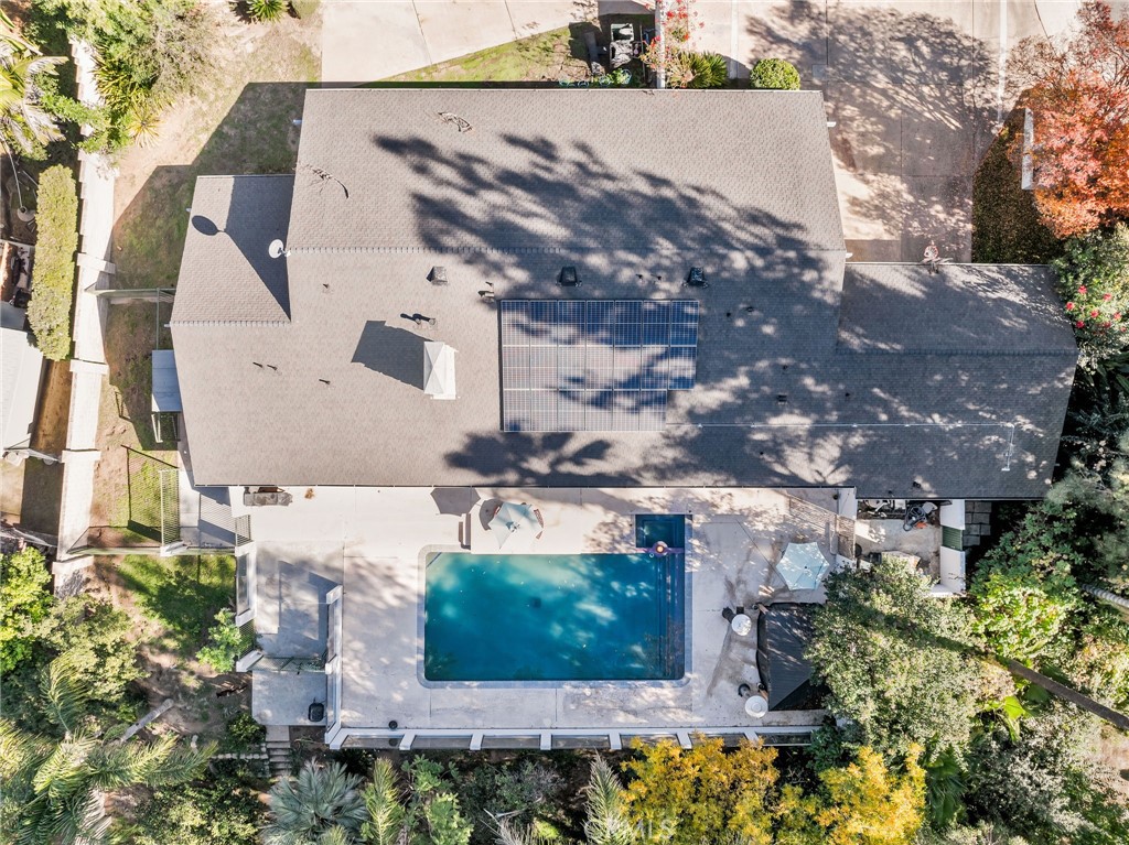 2110 Hathaway