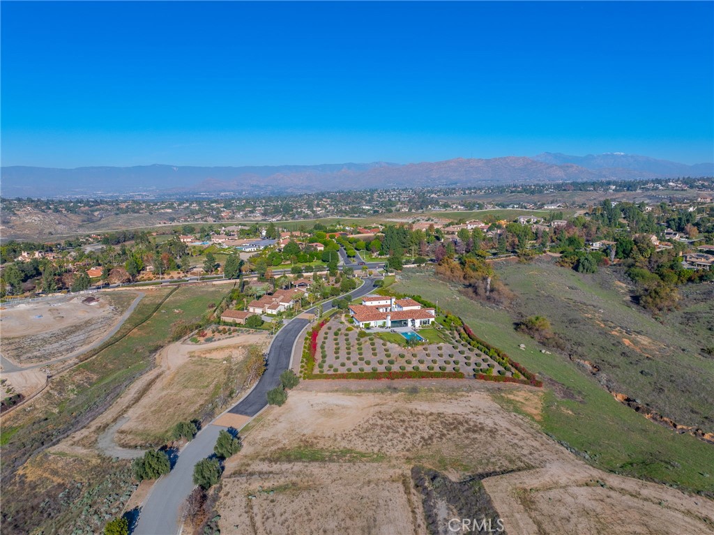 7478 Via Montecito