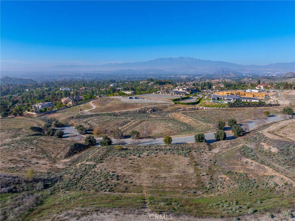 7478 Via Montecito