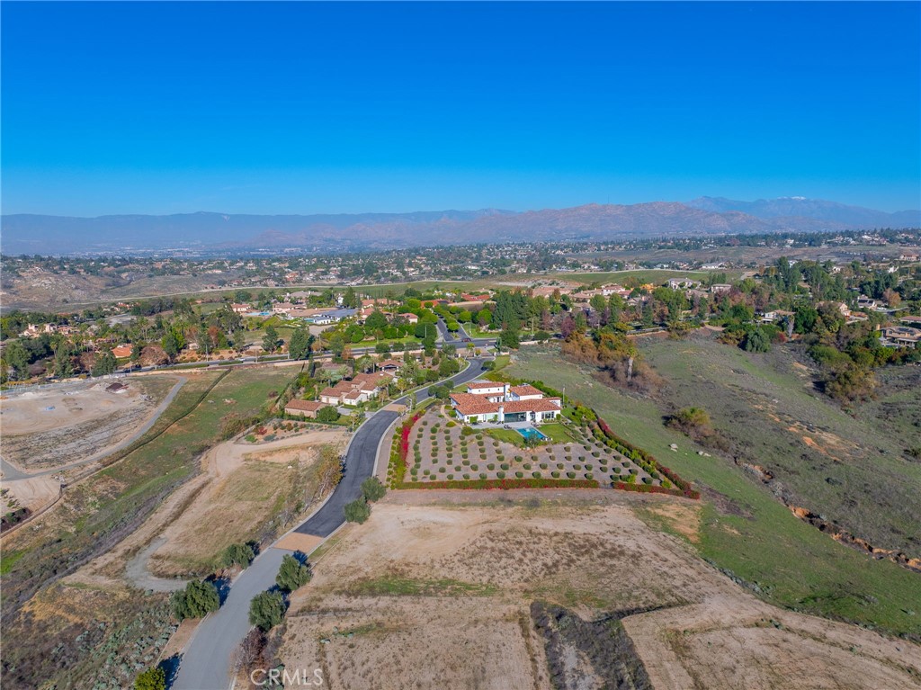 7478 Via Montecito