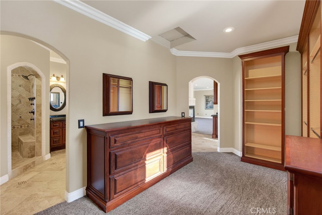 6959 Wyndham Hill