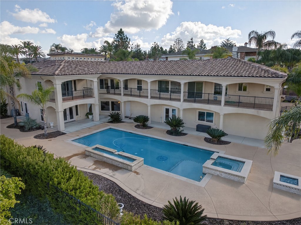 6959 Wyndham Hill