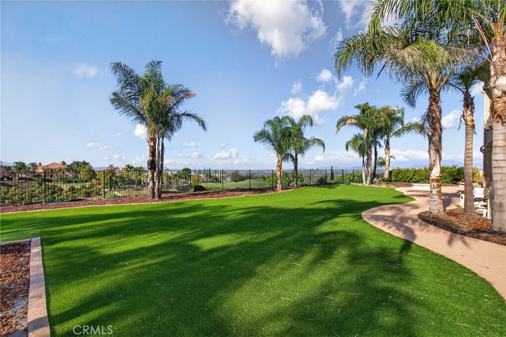 6959 Wyndham Hill