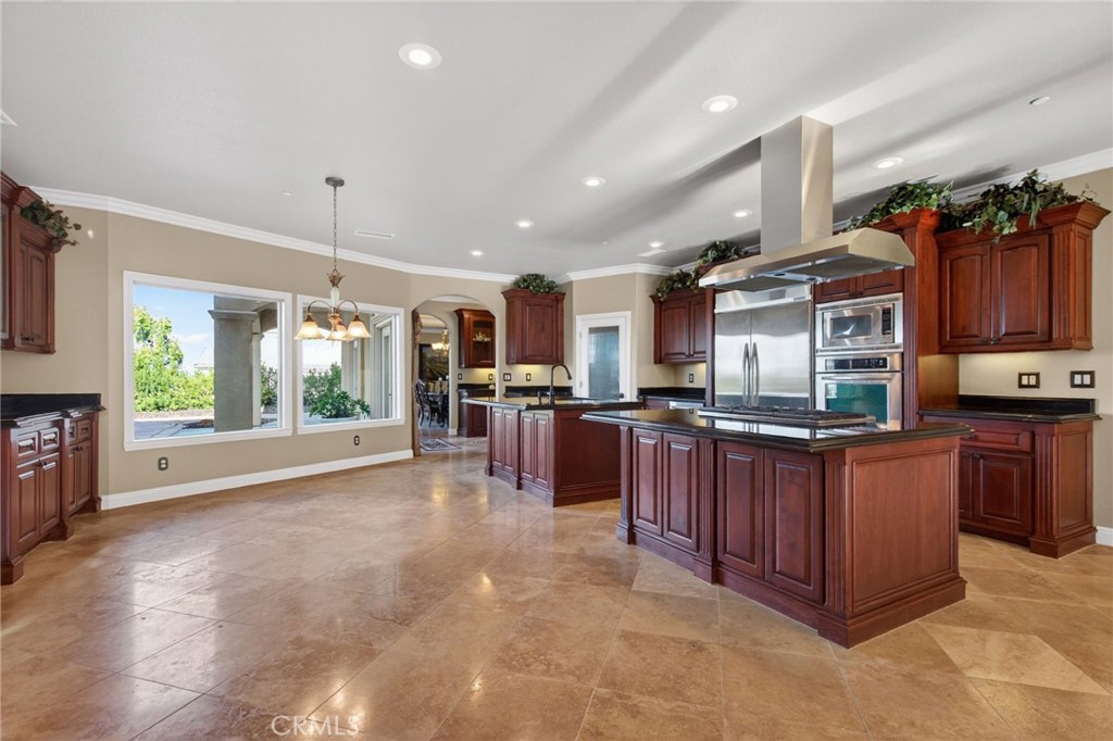 6959 Wyndham Hill