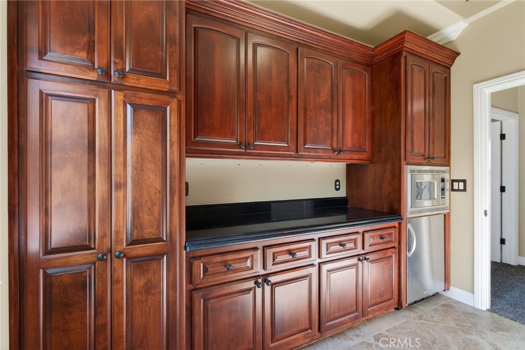 6959 Wyndham Hill