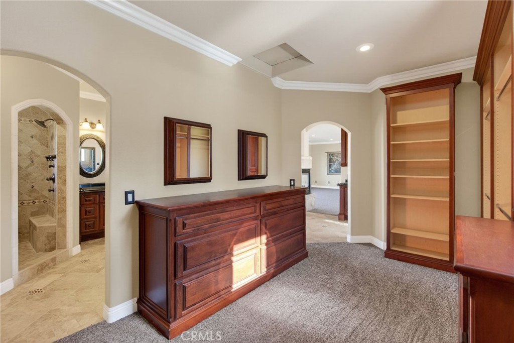 6959 Wyndham Hill