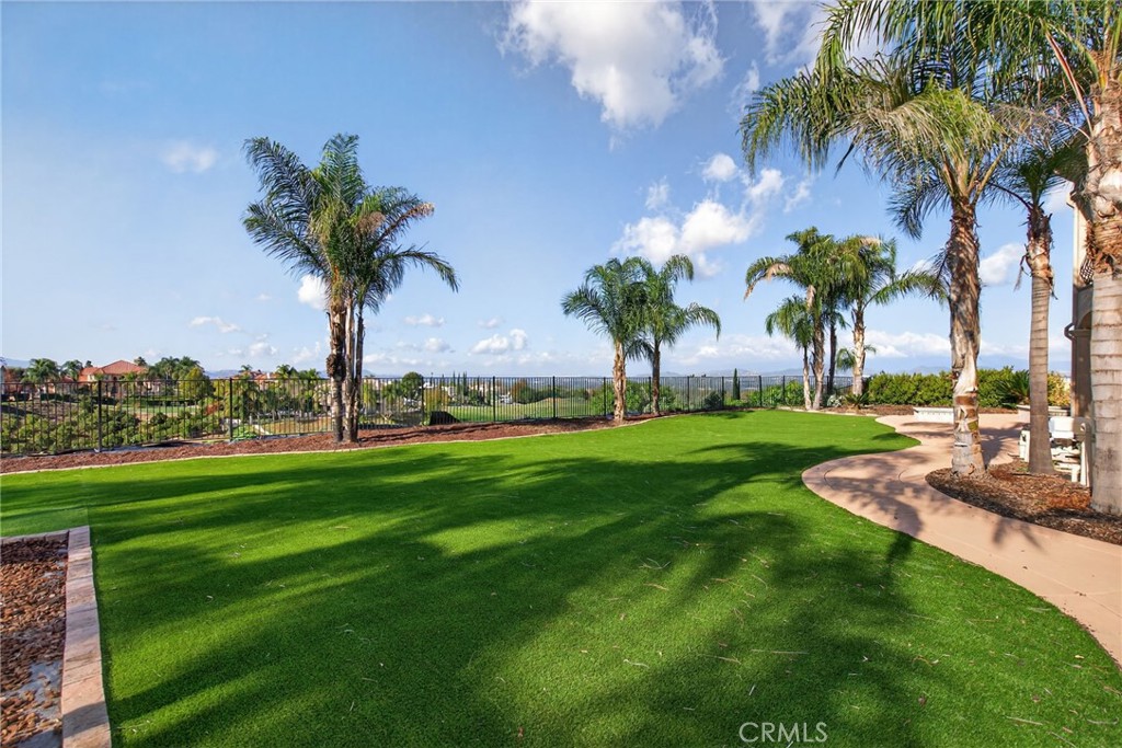 6959 Wyndham Hill
