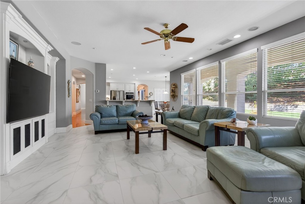 7470 Chateau Ridge Lane