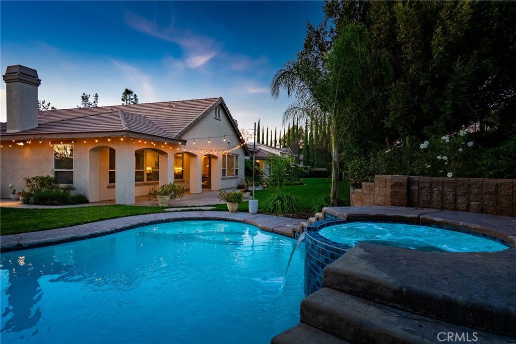 7470 Chateau Ridge Lane