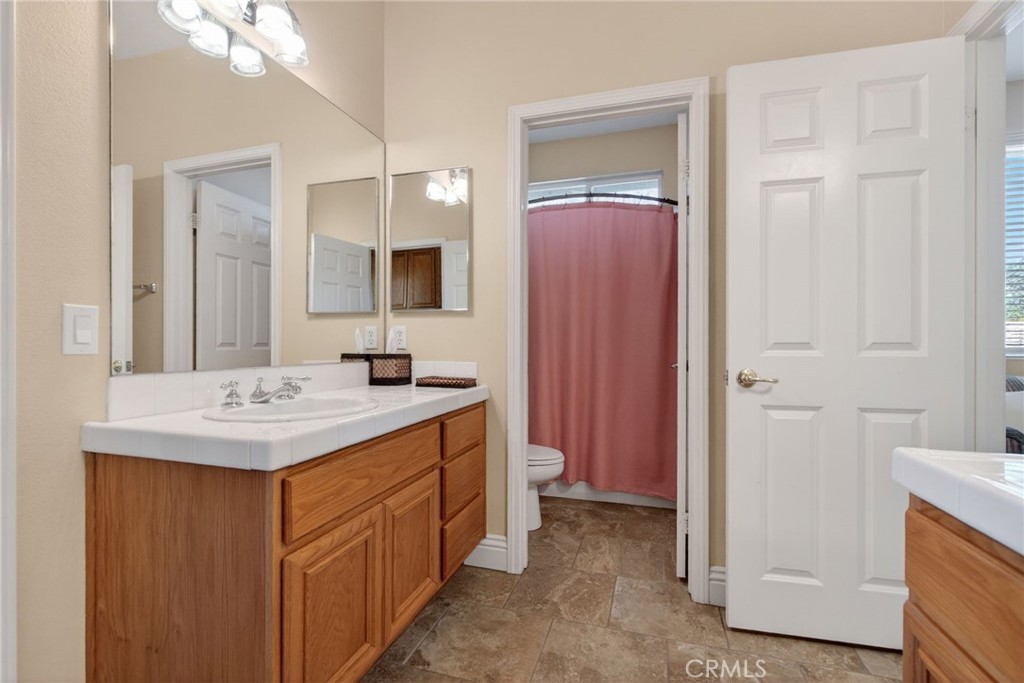 7470 Chateau Ridge Lane