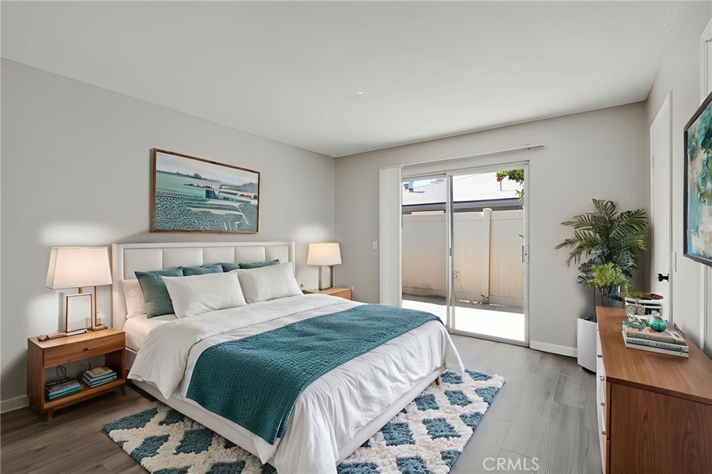 2891 Canyon Crest 32