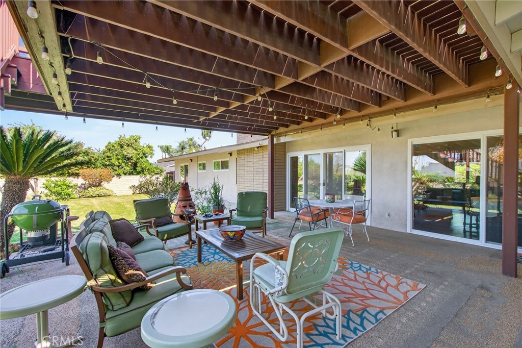5305 Bardwell