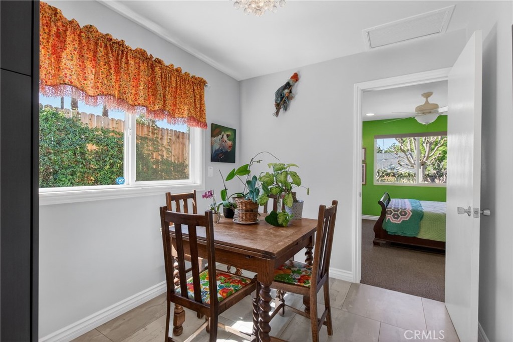 5305 Bardwell