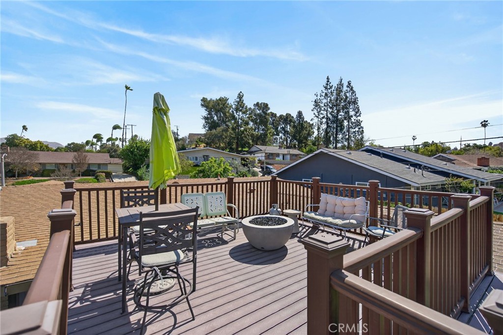 5305 Bardwell