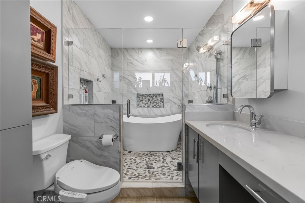5305 Bardwell