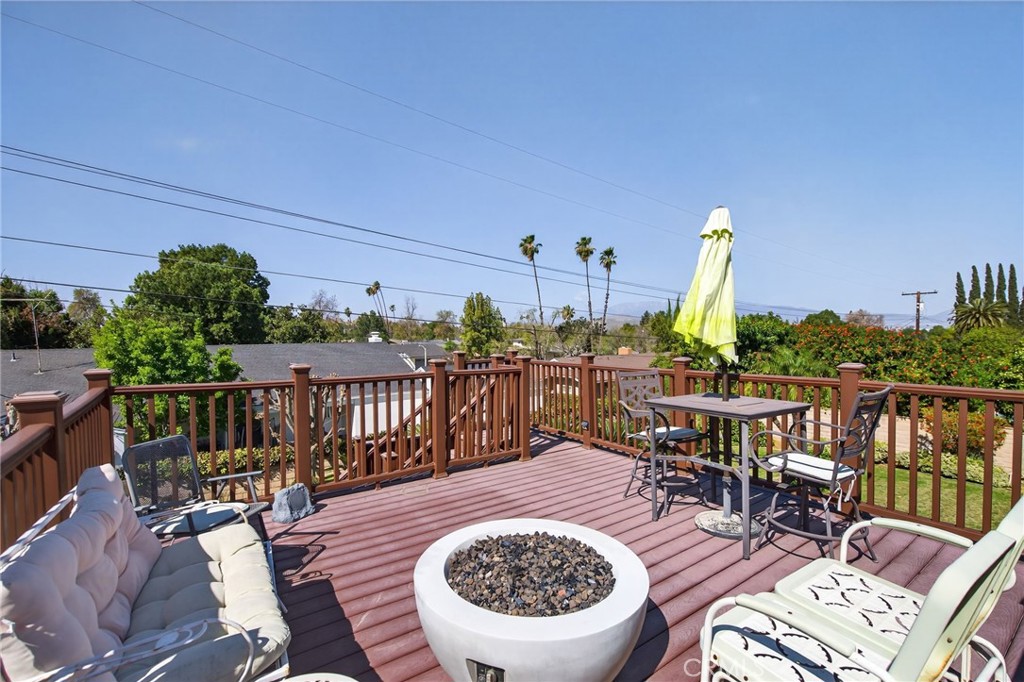 5305 Bardwell