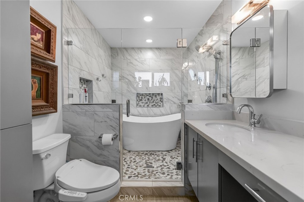 5305 Bardwell