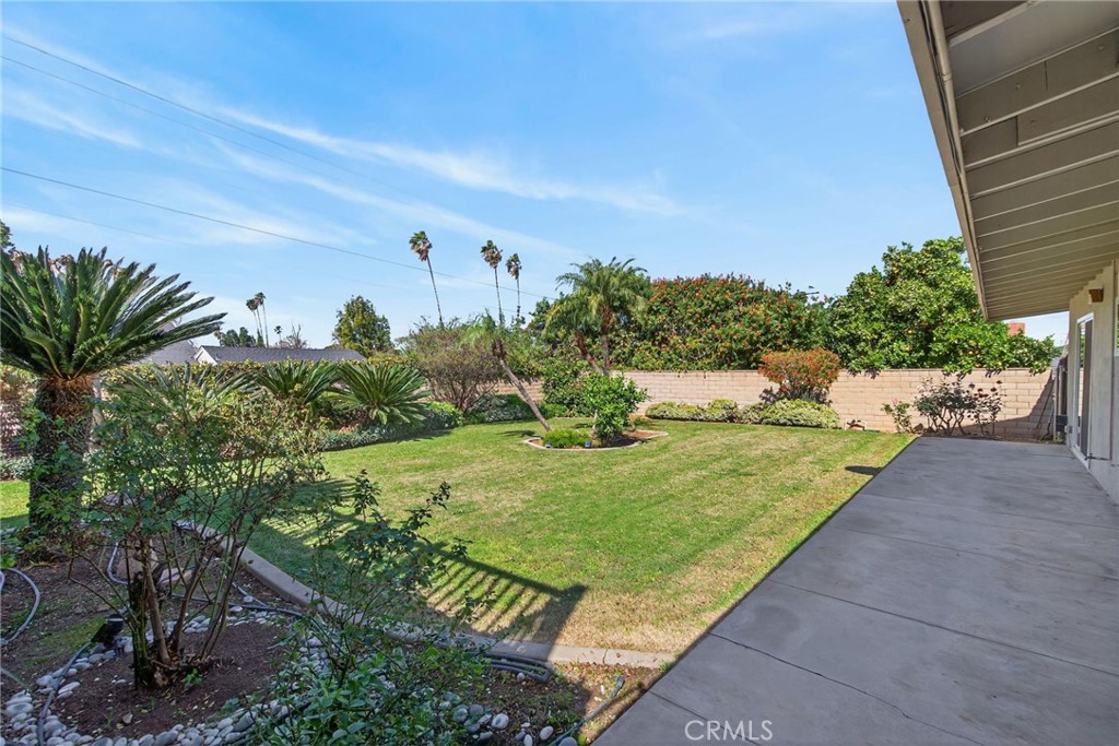 5305 Bardwell