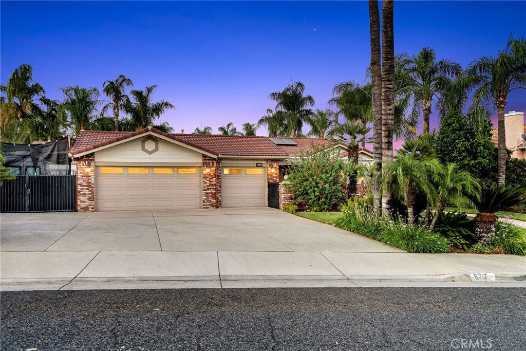 6712 Mission Grove Parkway N