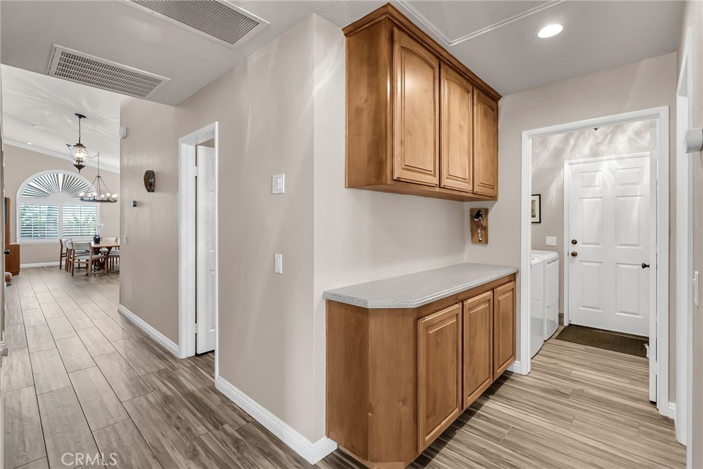 6712 Mission Grove Parkway N