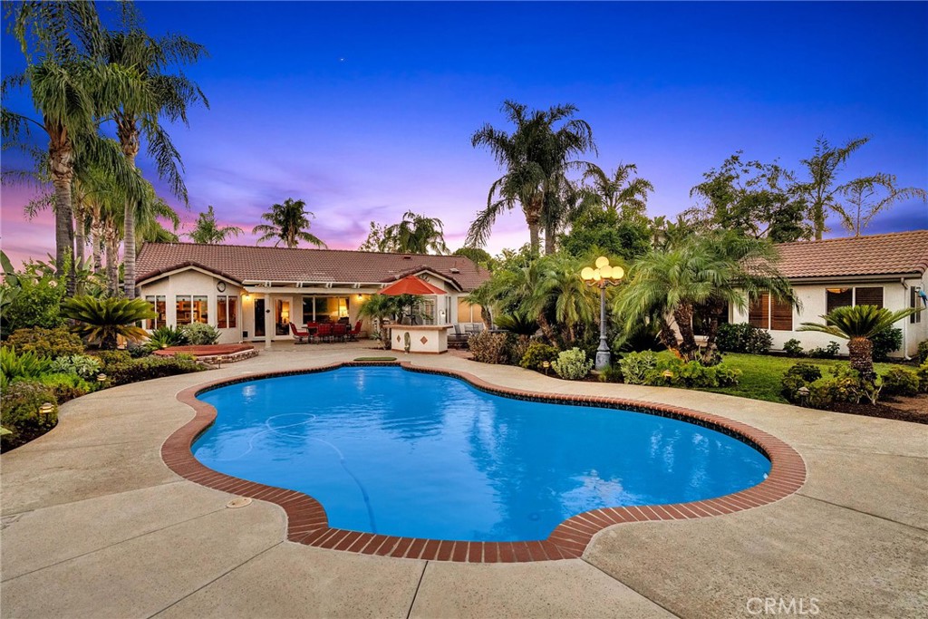 6712 Mission Grove Parkway N