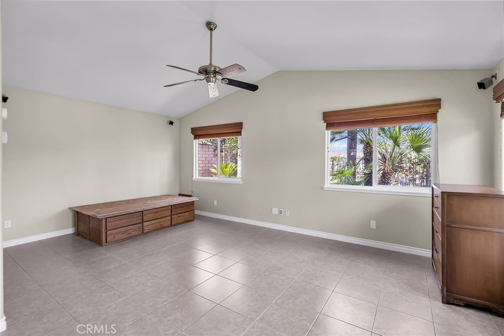 6712 Mission Grove Parkway N