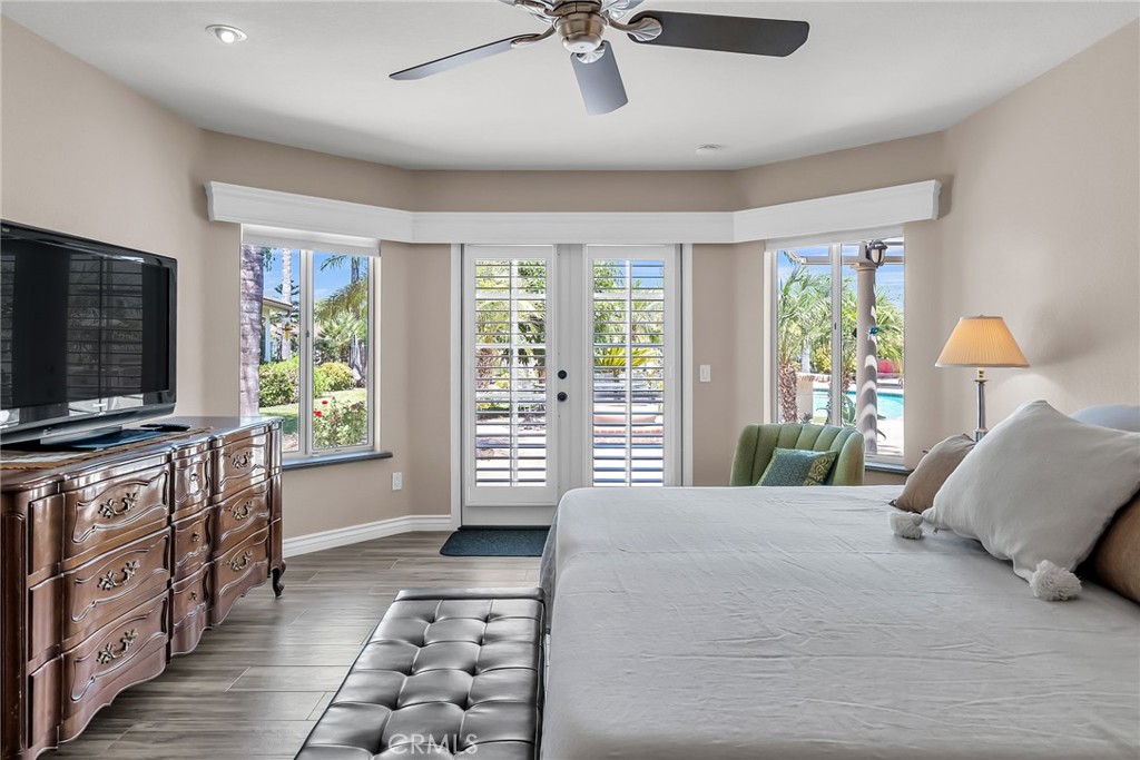 6712 Mission Grove Parkway N