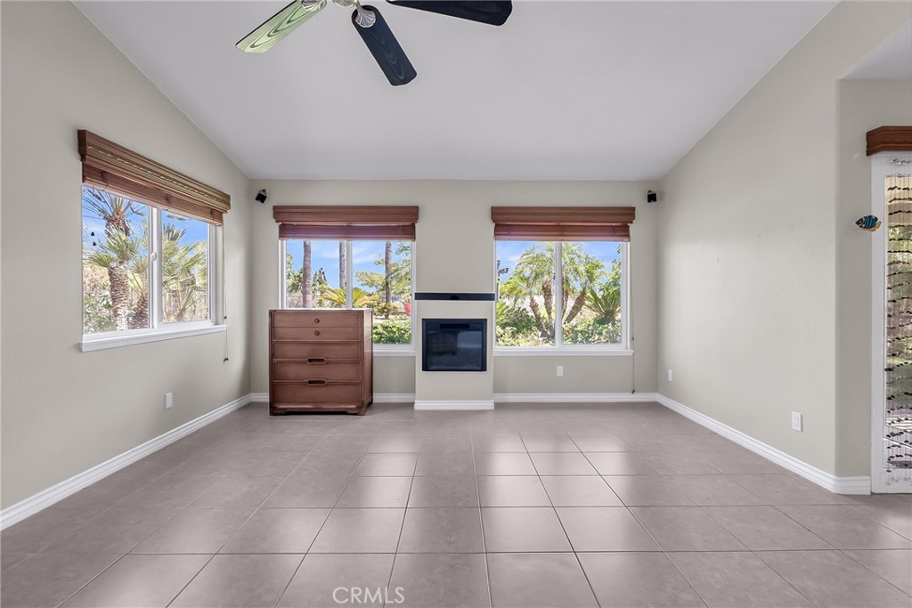 6712 Mission Grove Parkway N