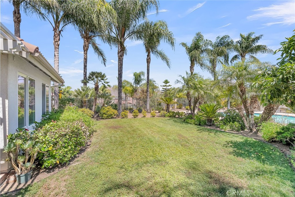 6712 Mission Grove Parkway N