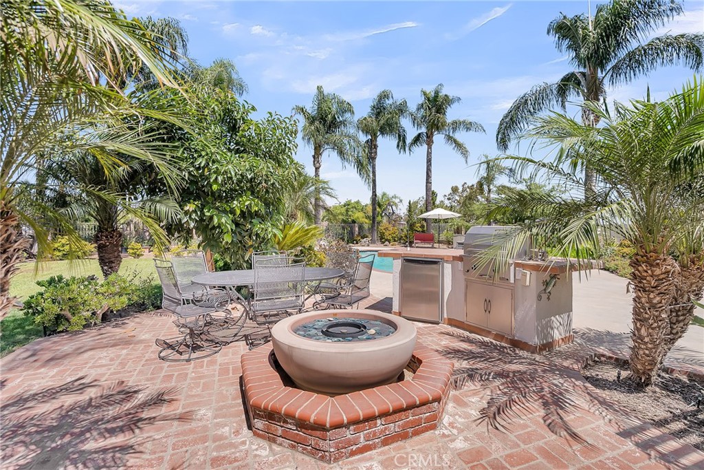 6712 Mission Grove Parkway N