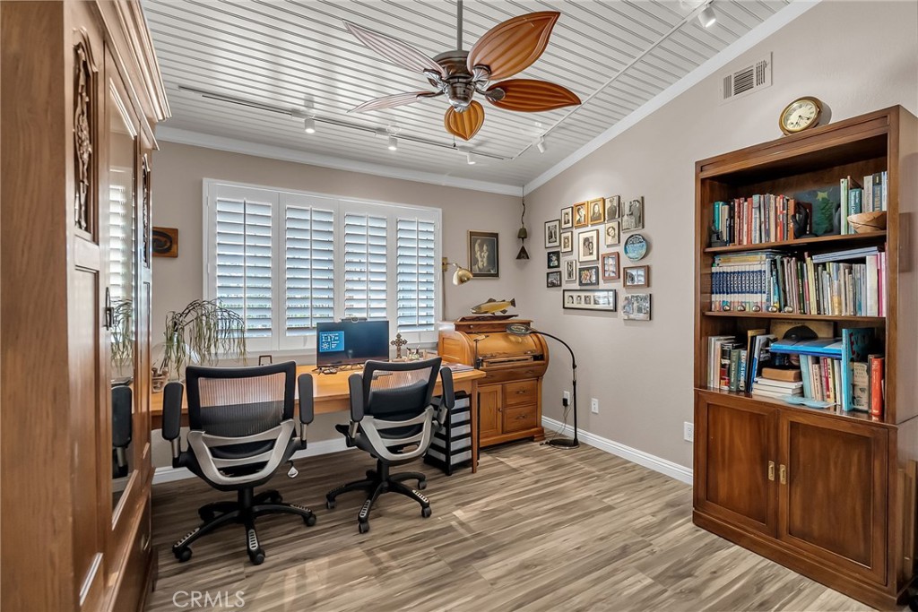 6712 Mission Grove Parkway N