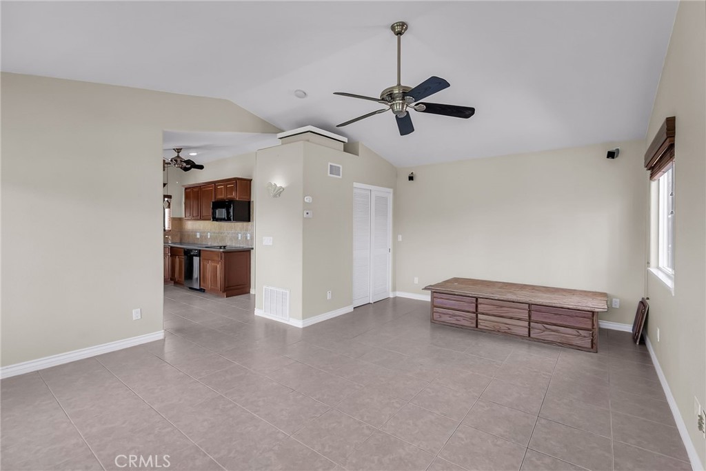 6712 Mission Grove Parkway N